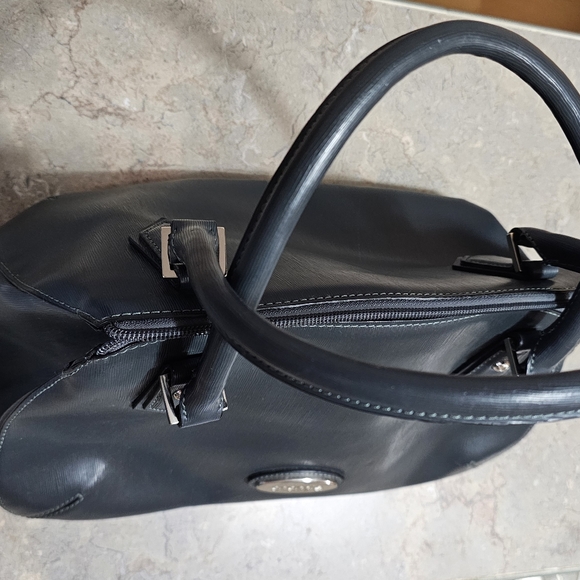 CROMIA | Italian Leather Shoulder Bag in Grey - Picture 7 of 11